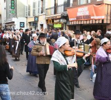 Le défilé dans les rues d'Annecy, Retour des Alpages